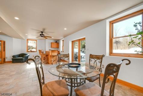 285 Chestnut Ridge Road Woodcliff Lake NJ 07677