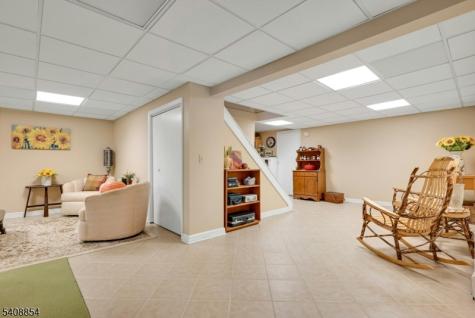 285 Chestnut Ridge Road Woodcliff Lake NJ 07677