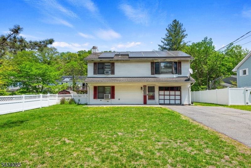 11 Tobyhanna Trail Hopatcong NJ 07843