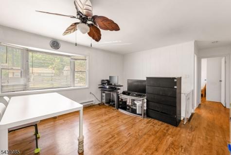 11 Tobyhanna Trail Hopatcong NJ 07843