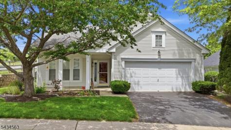 56 Kensington Circle White NJ 07823