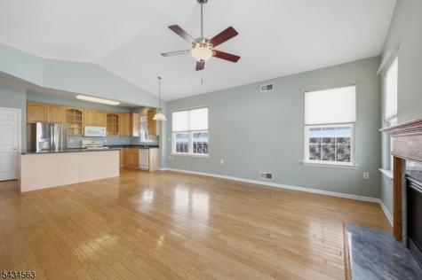 56 Kensington Circle White NJ 07823