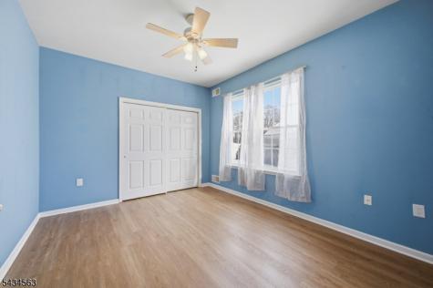 56 Kensington Circle White NJ 07823