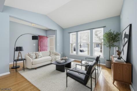 56 Kensington Circle White NJ 07823