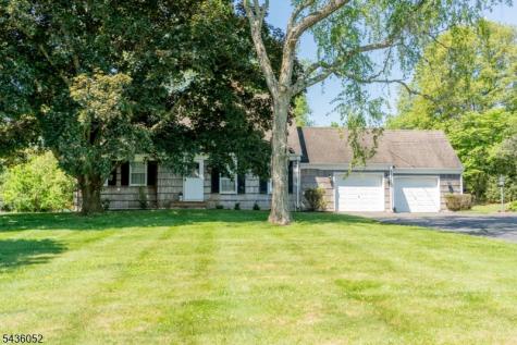 69 Manners Road East Amwell NJ 08551