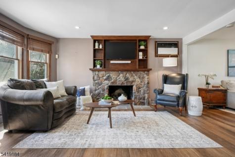 325 Manor Avenue Cranford NJ 07016
