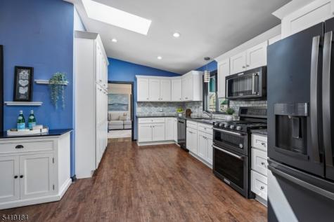325 Manor Avenue Cranford NJ 07016