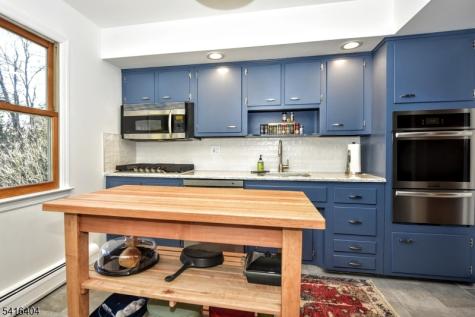 254 Godwin Avenue Wyckoff NJ 07481