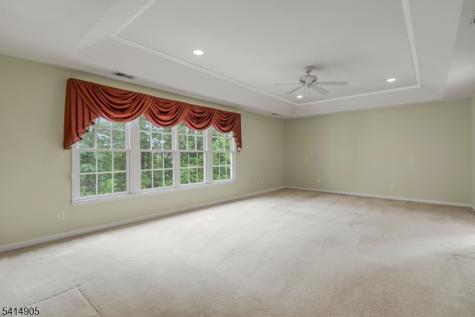 12 Warren Avenue Green Brook NJ 08812