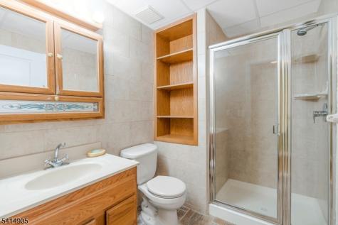 12 Warren Avenue Green Brook NJ 08812