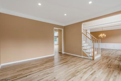 12 Warren Avenue Green Brook NJ 08812