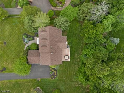 12 Warren Avenue Green Brook NJ 08812