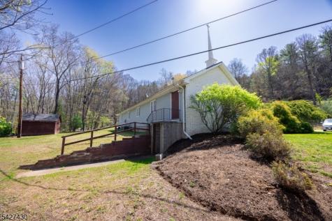 65 New Mashipacong Road Montague NJ 07827