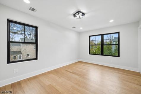 111 N Summit Avenue Chatham NJ 07928