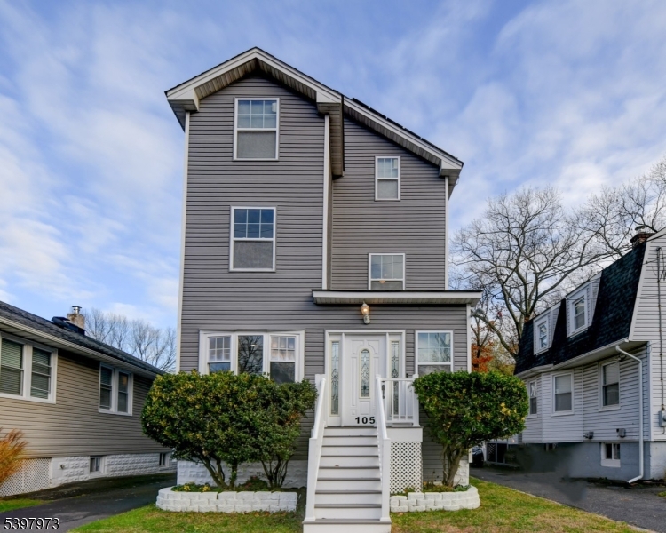 105 Battle Hill Avenue Springfield NJ 07081