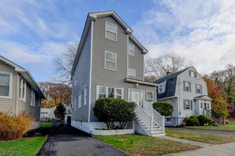 105 Battle Hill Avenue Springfield NJ 07081