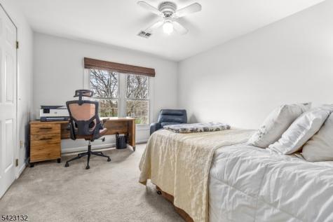 13 Wilson Way Raritan NJ 08551