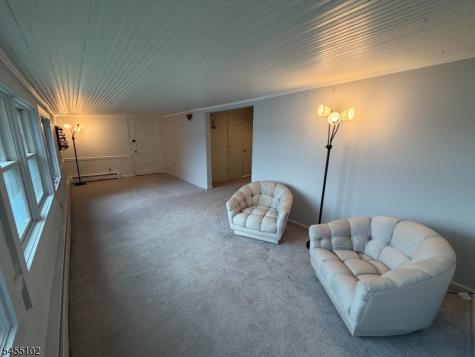 7 Cottage Avenue Roxbury NJ 07850