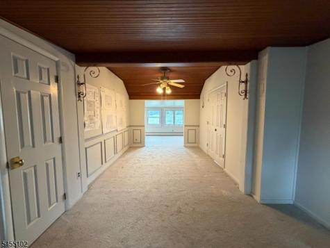 7 Cottage Avenue Roxbury NJ 07850