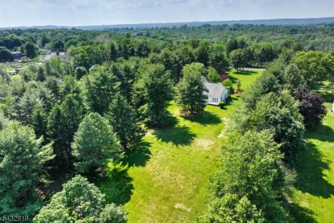 76 Old York Road East Amwell NJ 08551