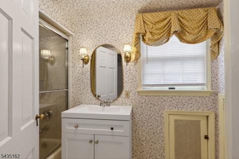 8 Normandie Place Cranford NJ 07016