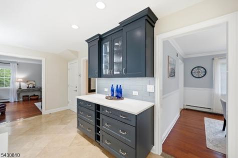 118 Manito Avenue Oakland NJ 07436