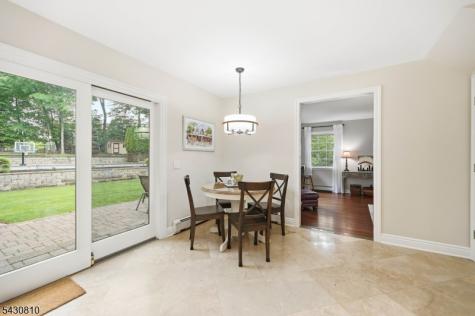 118 Manito Avenue Oakland NJ 07436