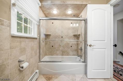118 Manito Avenue Oakland NJ 07436