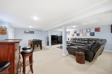 118 Manito Avenue Oakland NJ 07436