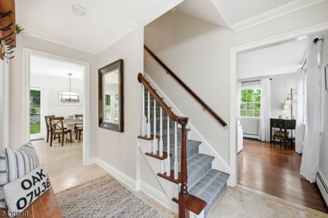 118 Manito Avenue Oakland NJ 07436