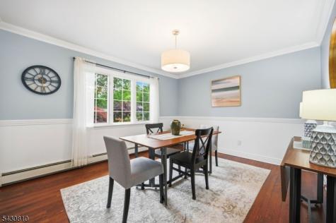 118 Manito Avenue Oakland NJ 07436