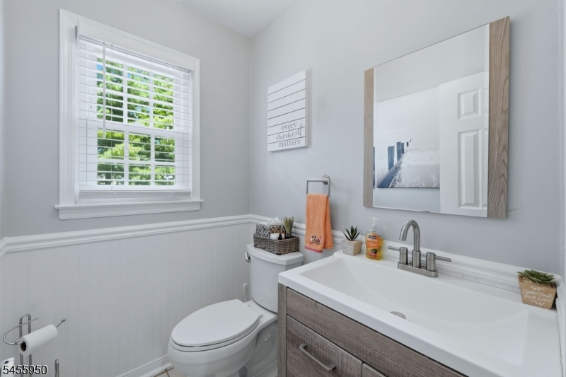 21 Tuscan Place East Hanover NJ 07936