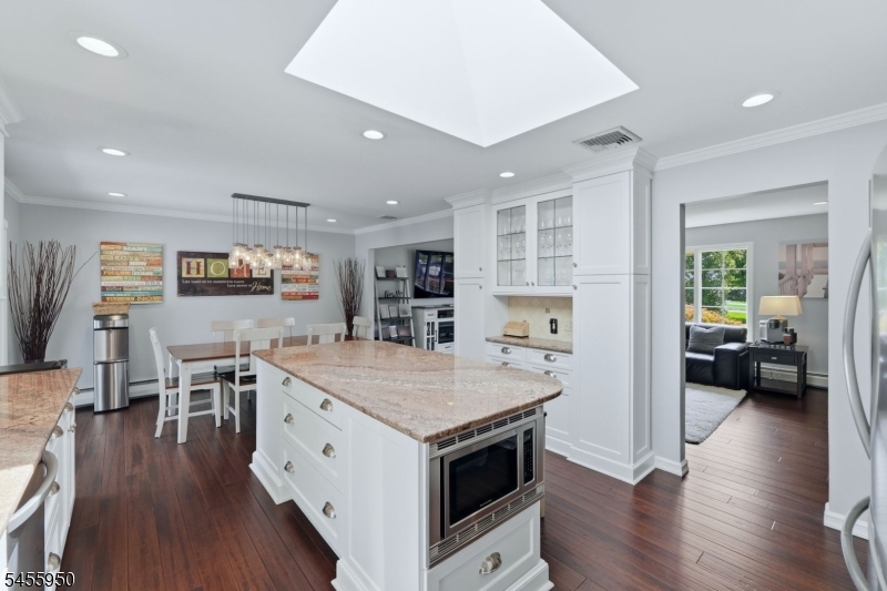21 Tuscan Place East Hanover NJ 07936