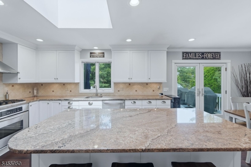 21 Tuscan Place East Hanover NJ 07936