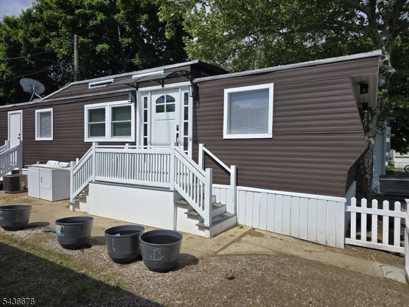 9 Monique Circle Hazlet NJ 07730