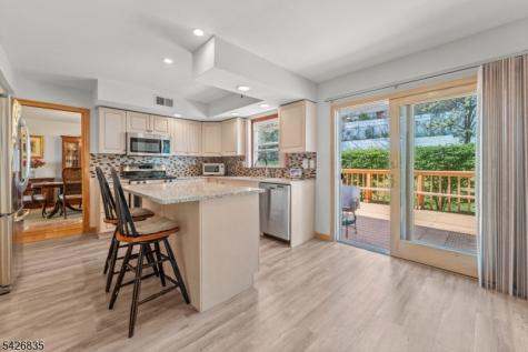 72 Pilgrim Drive Clifton NJ 07013