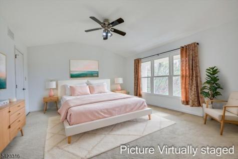 9 Stirrup Way Franklin NJ 08540