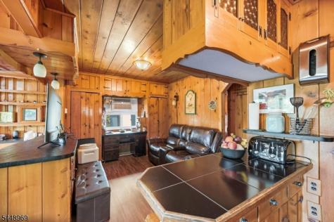 8 Stony Trail Greenwood Lake NJ 10925
