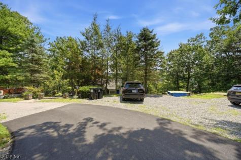 8 Stony Trail Greenwood Lake NJ 10925