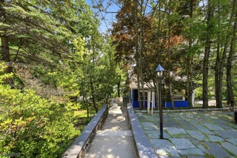 8 Stony Trail Greenwood Lake NJ 10925