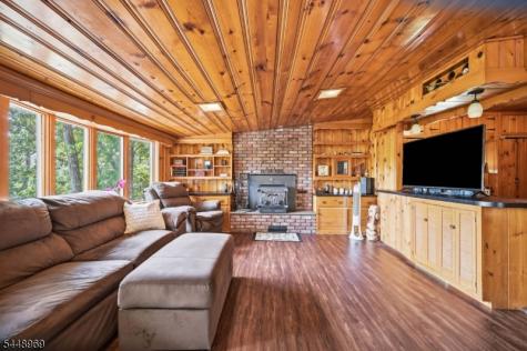 8 Stony Trail Greenwood Lake NJ 10925