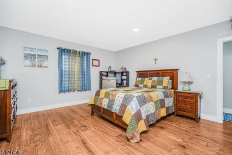 134 Union Street Carteret NJ 07008