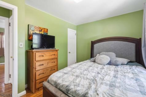 170 Marion Court Pompton Lakes NJ 07442