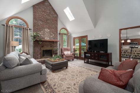 17 Shy Creek Road Alexandria NJ 08867