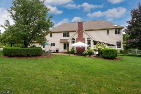 17 Shy Creek Road Alexandria NJ 08867