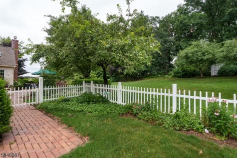 17 Shy Creek Road Alexandria NJ 08867