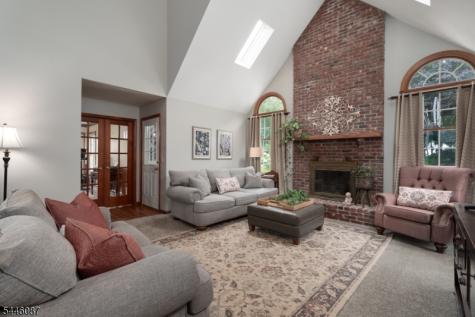 17 Shy Creek Road Alexandria NJ 08867