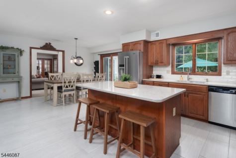 17 Shy Creek Road Alexandria NJ 08867