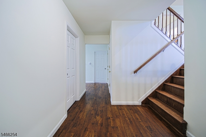 6 Renault Drive Mount Olive NJ 07836