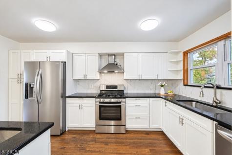 6 Renault Drive Mount Olive NJ 07836